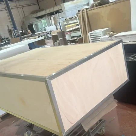 Ensamblaje de pieza expositiva para transporte